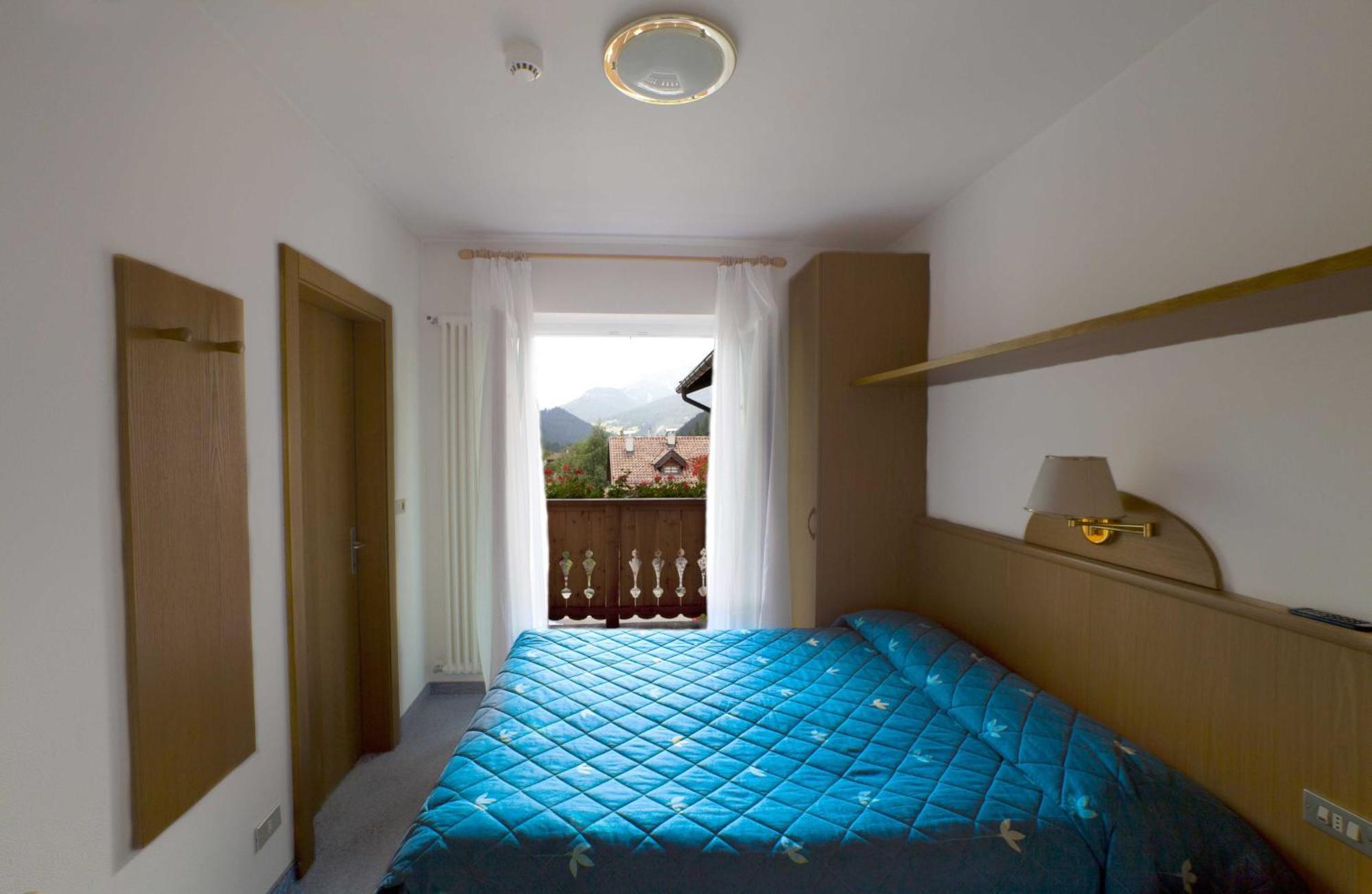 Hotel Garni Tyrolia Campitello di Fassa Exteriér fotografie